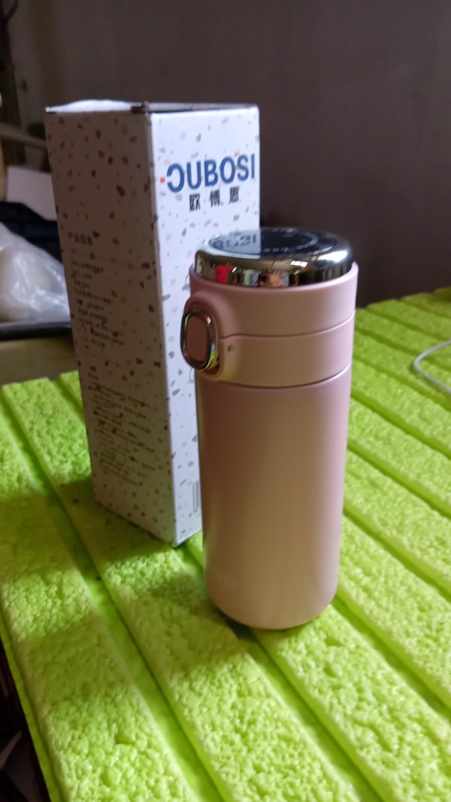 Smart Vacuum Insulated Water Bottle with LED Temperature Display, Cold & Hot | Leak Proof | Office Bottle | Gym | Home | Kitchen | Hiking | Trekking | Travel Bottle (Mix Color & Design) Smart Vacuum Insulated Water Bottle with LED Temperature Display, Cold & Hot | Leak Proof | Office Bottle | Gym | Home | Kitchen | Hiking | Trekking | Travel Bottle (Mix Color & Design)
